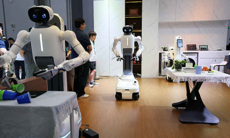 How China is preparing for the risk  of AI escaping humanity’s control